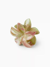 FLOWER HAIR CLAW