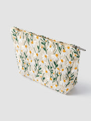 DAISY EMBROIDERED MAKEUP BAG