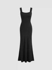 Scoop Neckline Solid Bowknot Backless Maxi Dress