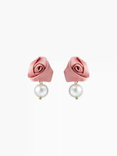 FAUX PEARL & ROSE DROP EARRINGS