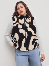 Fleece High Neck Geometric Puffer Vest Curve & Plus