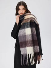 PLAID TASSEL SCARF