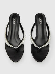 FAUX PEARL FLIP-FLOP SLIPPERS