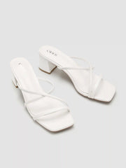 STRAP CHUNKY HEEL SANDALS