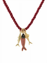 FISH PENDANT NECKLACE