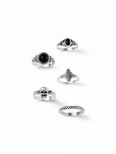 GEMSTONE & SKULL RING SET
