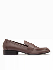 ROUND TOE LOAFERS