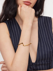 IRREGULAR WAVE BANGLE BRACELET