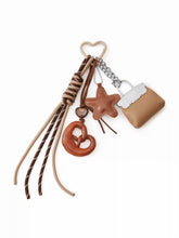 BAG & STAR & PRETZEL KEYCHAIN