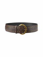 STUDDED ROUND BUCKLE BELT