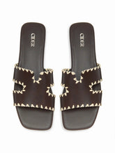 FAUX LEATHER TWO-TONE SLIPPERS