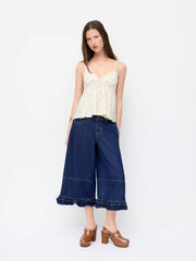 Washed Denim Low Rise Elastic Waist Wide Leg Cropped Bloomer Jeans