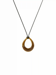 OVAL PENDANT NECKLACE