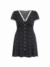 Ditsy Floral V-neck Lace Trim A-line Mini Dress Curve & Plus