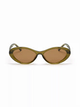 CAT-EYE FASHION GLASSES