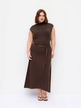 Knit High Neck A-line Maxi Dress With Belt Curve & Plus