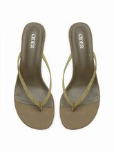 FLIP-FLOP KITTEN HEEL SANDALS