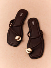 METAL DECOR SQUARE TOE FLIP-FLOP SLIPPERS