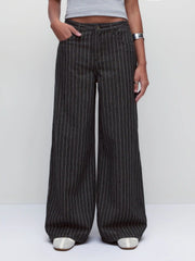 Low-Rise Baggy
