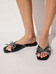 BOWKNOT SQUARE TOE SANDALS