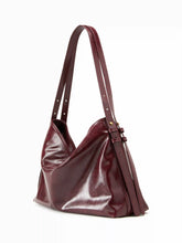 CONVERTIBLE STRAP SHOULDER BAG