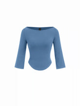 Knit Fabric Boat Neck Curved-Hem 3/4 Long Sleeve Tee