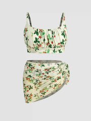 Square Neck Strawberry Graphic Bracelet Bikini Swimsuit With Sarong Curve & Plus