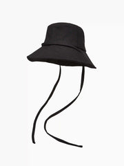 BUCKET HAT WITH STRAP