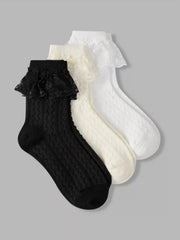 3 PAIRS LACE TRIM CREW SOCKS