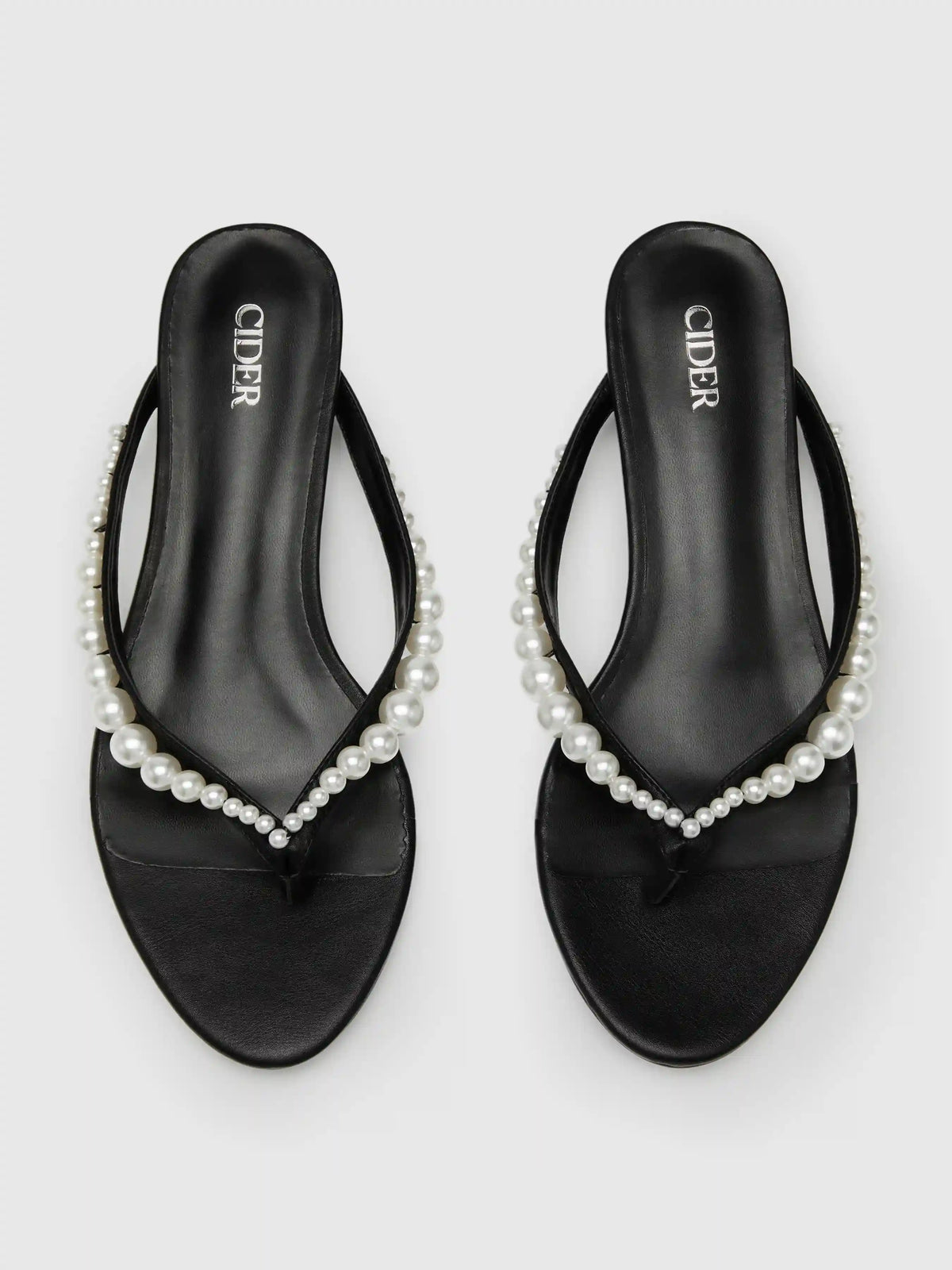 FAUX PEARL FLIP-FLOP SLIPPERS