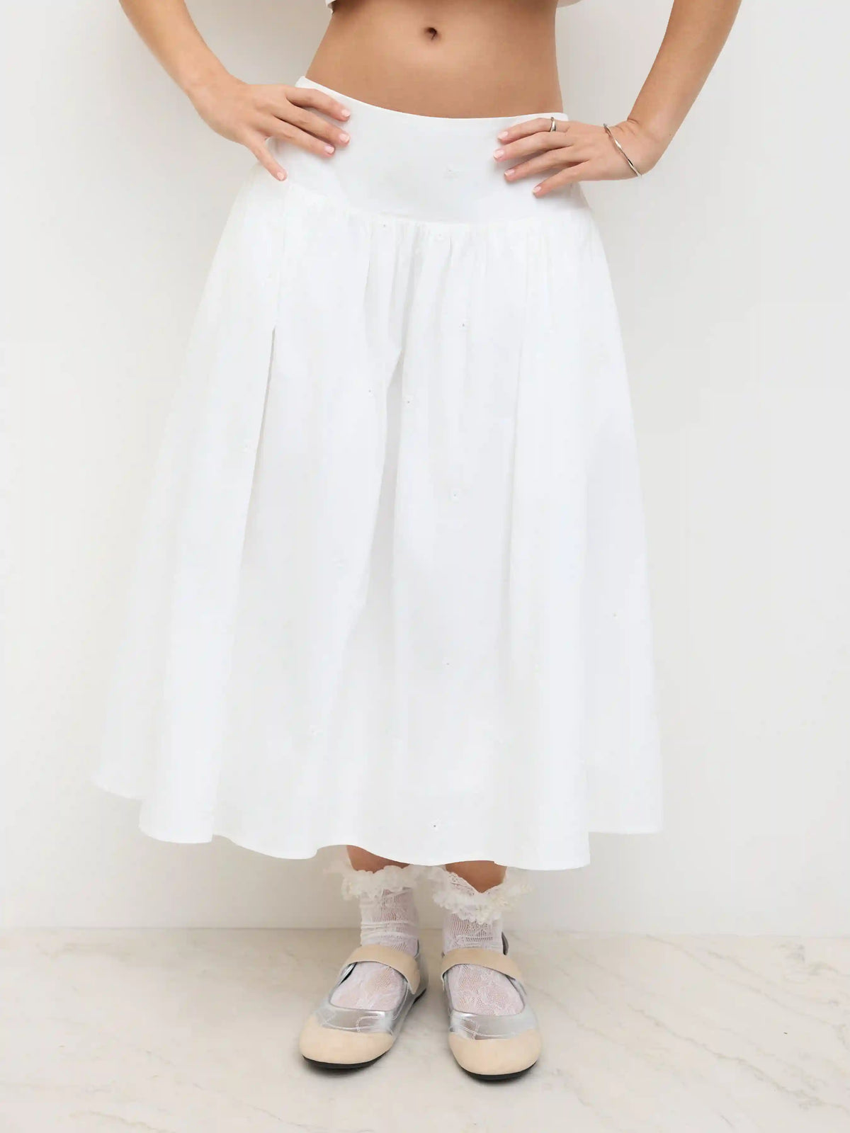 Cotton Mid Rise Floral Embroidery Midi Skirt