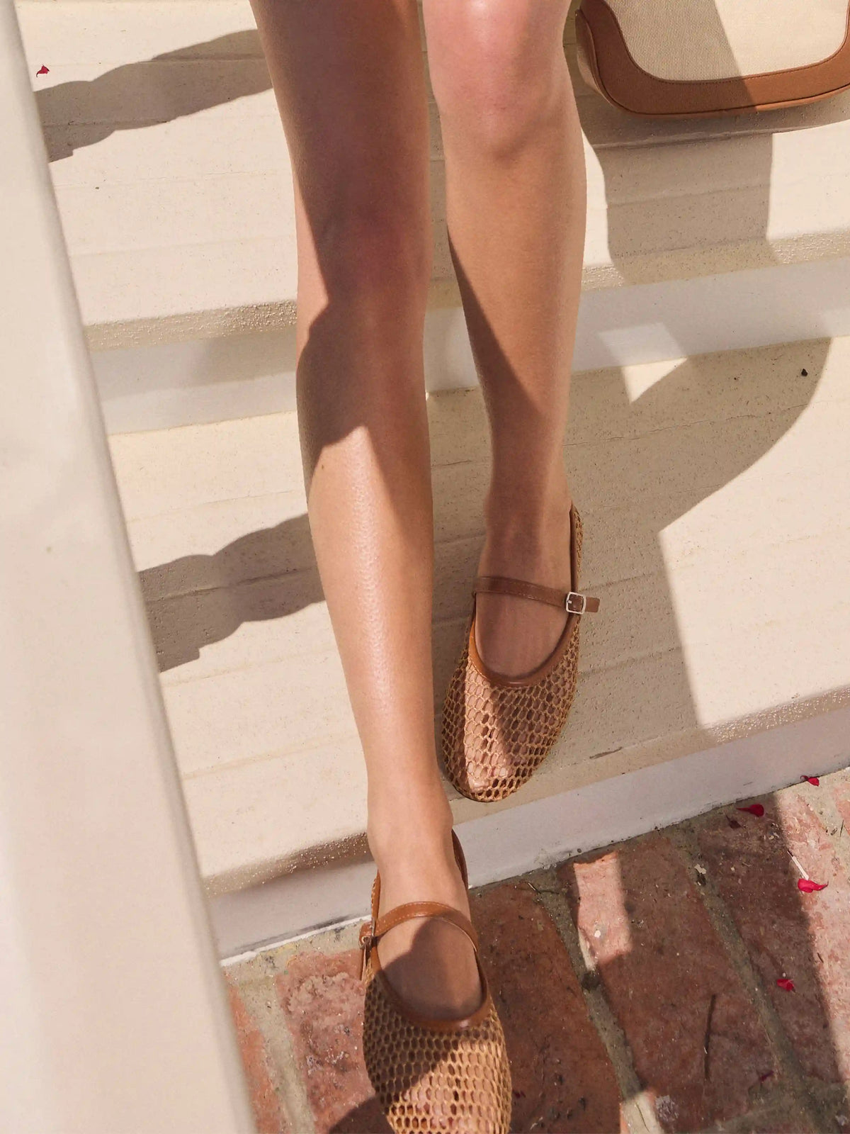 WOVEN STRAP FLATS