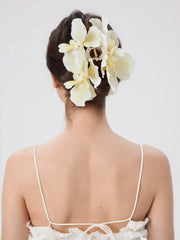 LARGE FLOWER HAIR CLAW