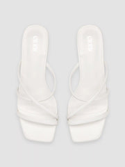 STRAP CHUNKY HEEL SANDALS