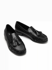 FRINGED LOAFERS