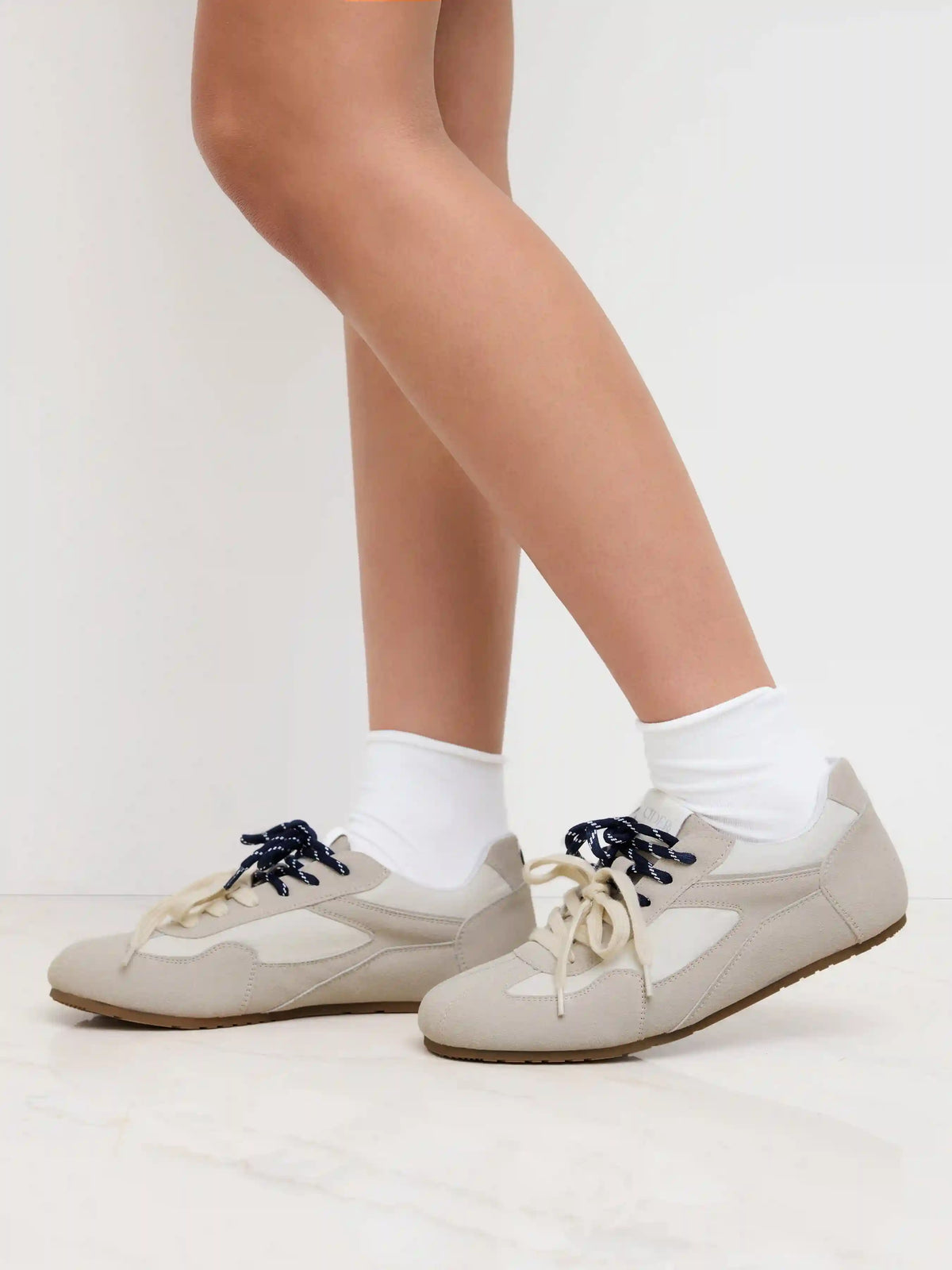 DOUBLE LACE-UP & EYE EMBROIDERED SNEAKERS