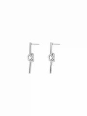KNOT STUD EARRINGS