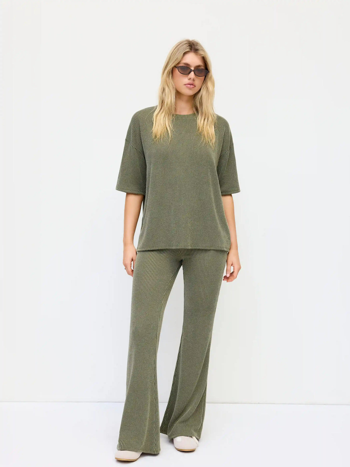 Round Neckline Stripe Tee & Mid Rise Flared Trousers Loungewear Set