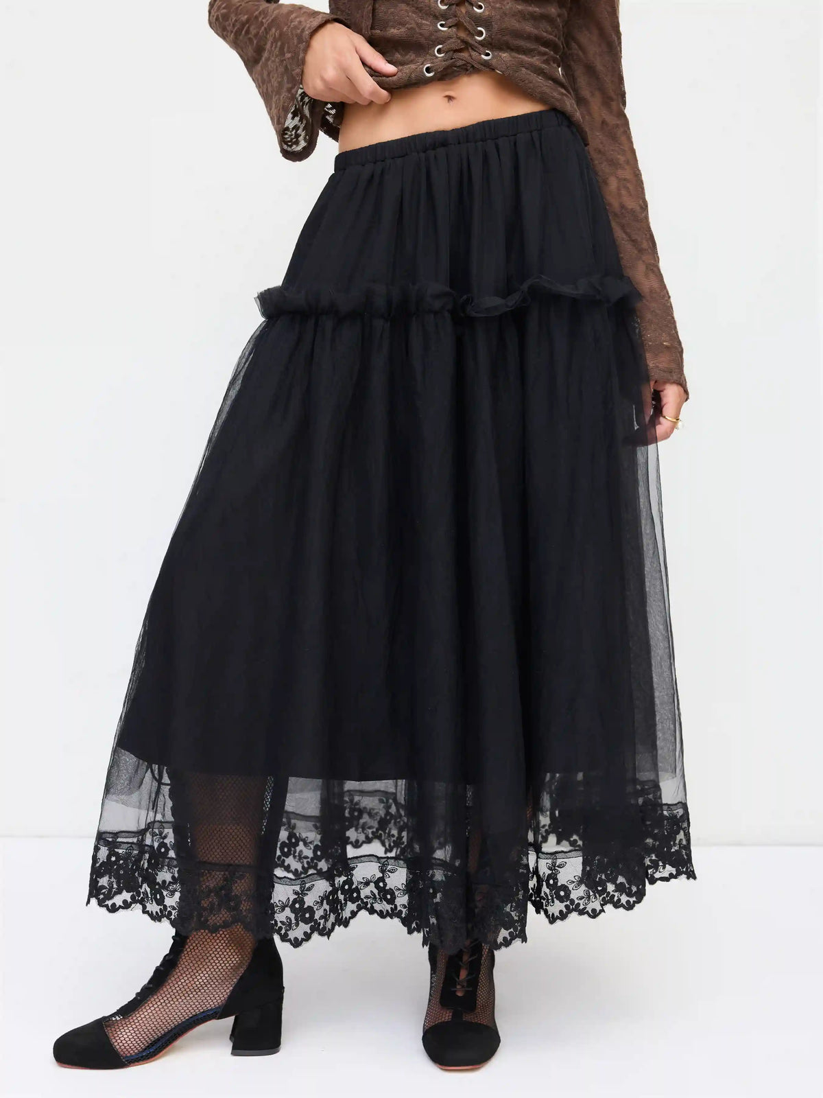 Mesh Mid Rise Lace Trim Ruched Tulle Midi Skirt
