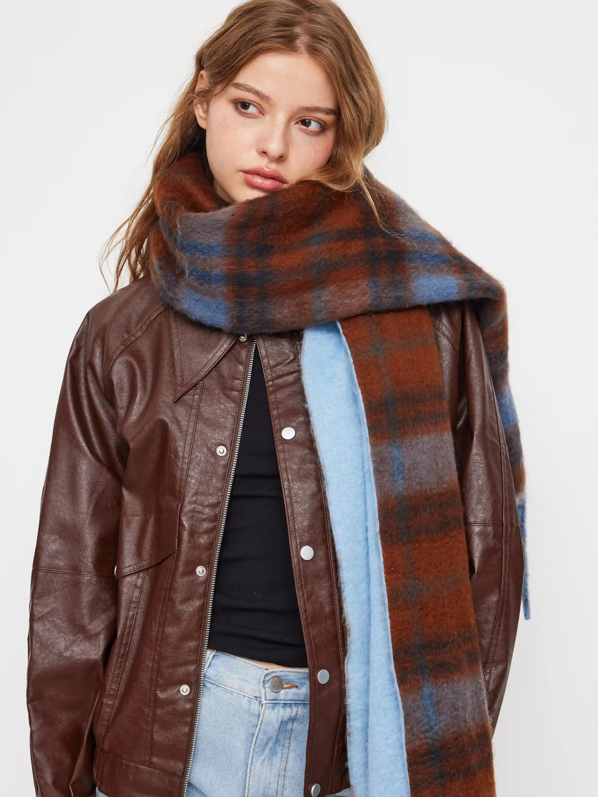 PLAID FRINGED SCARF