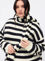 Knit Round Neckline Striped Long Sleeve Sweater With Scarf Curve & Plus