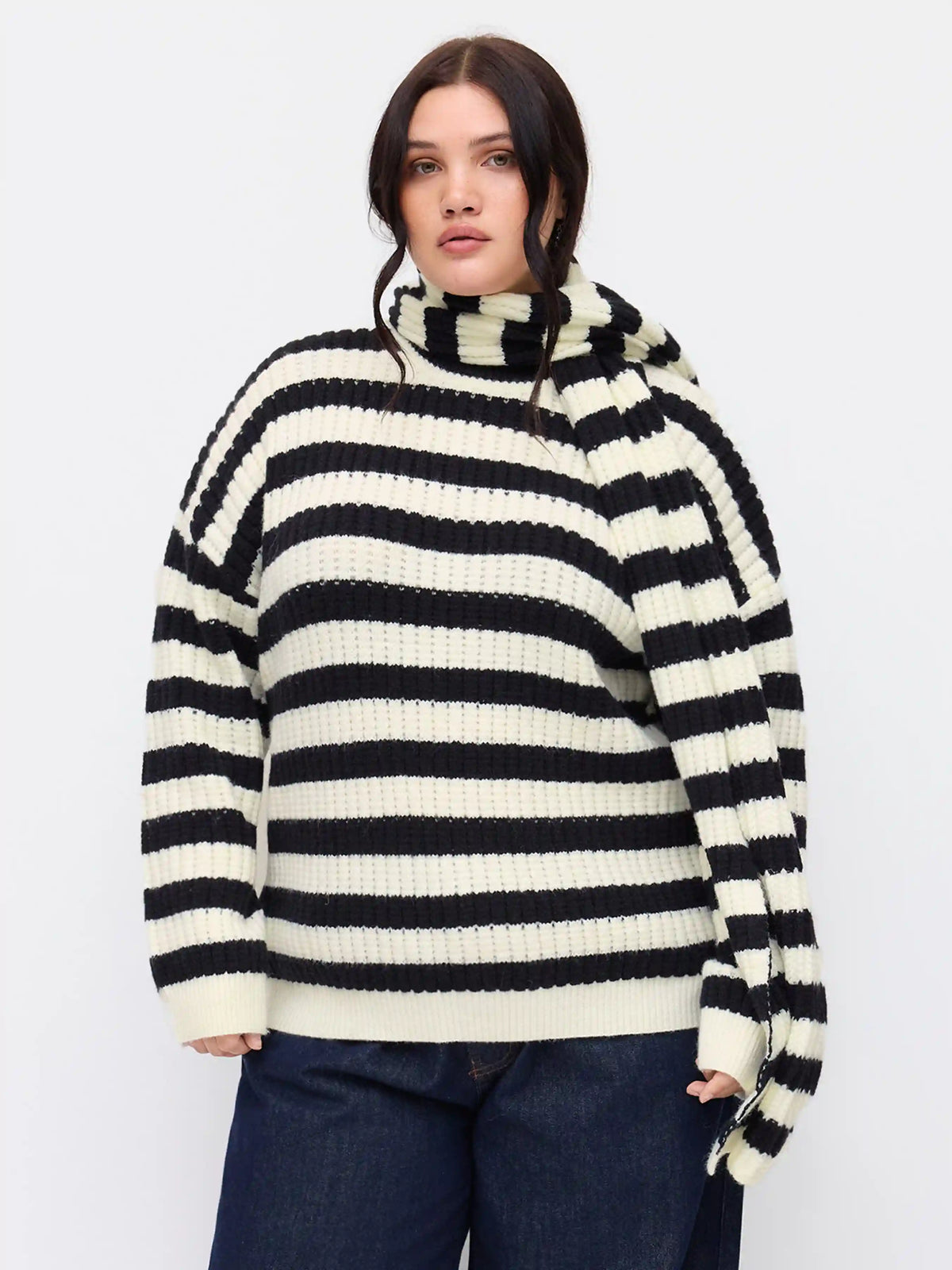 Knit Round Neckline Striped Long Sleeve Sweater With Scarf Curve & Plus