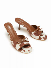 COWHIDE PRINT BOWKNOT HEELED SANDALS