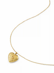 HAERT SHAPED LETTERS PENDANT NECKLACE