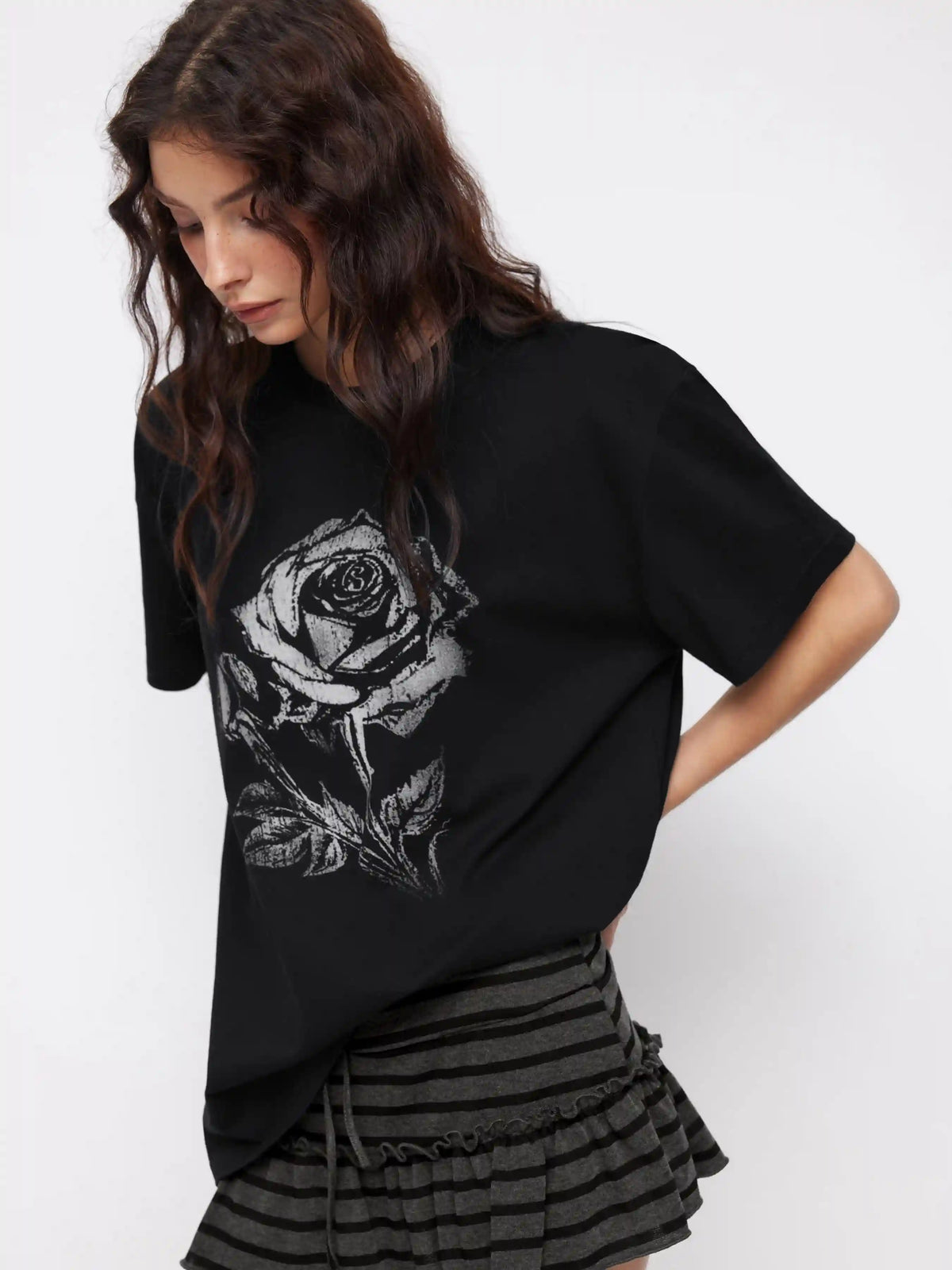 Cotton-blend Round Neckline Rose Graphic Oversized Longline Tee