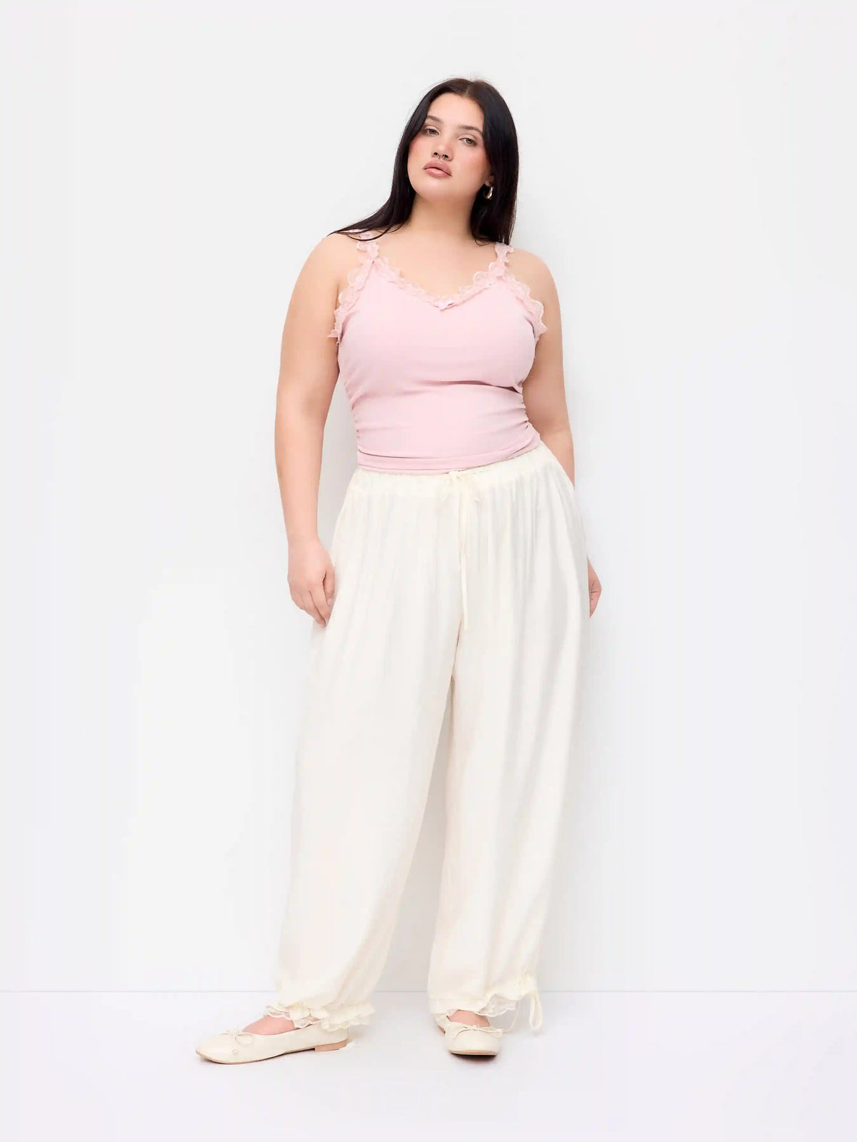 Chiffon Mid Rise Lace Trim Cropped Bloomer Trousers Curve & Plus