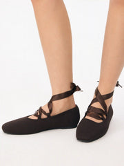 SQUARE TOE LACE-UP FLATS