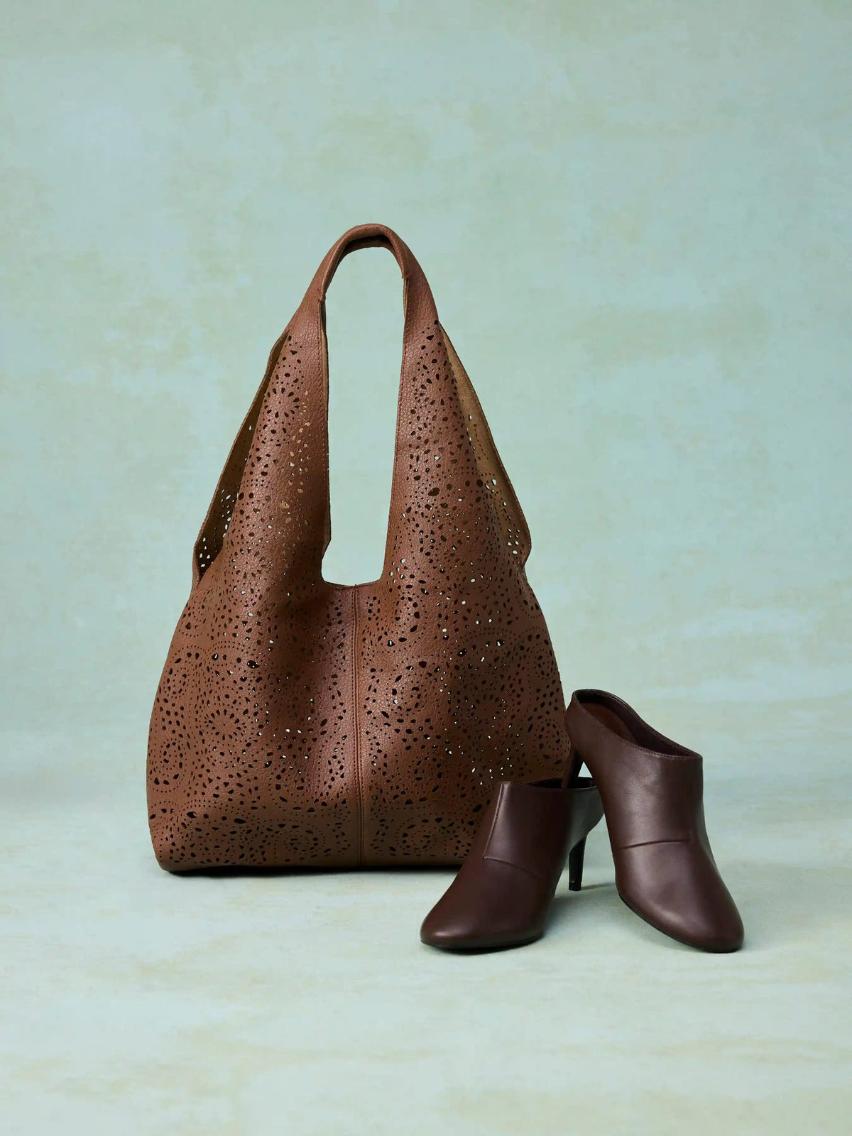 FAUX LEATHER MULE HEELS