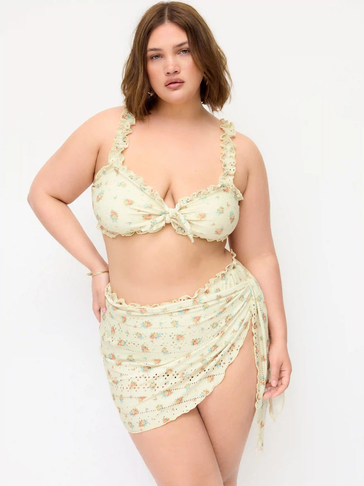 Sweetheart Floral Eyelet Embroidery Lettuce Trim Triangle Bikini Set With Sarong Curve & Plus