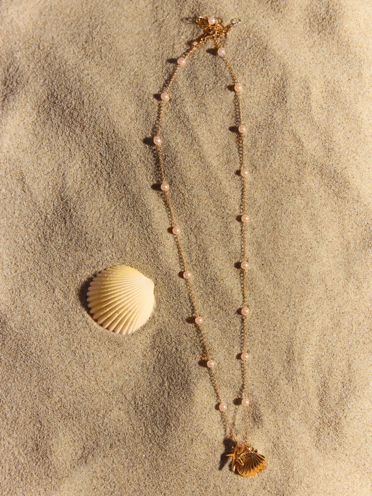 SHELL & STARFISH & FAUX PEARL LAYERED NECKLACE